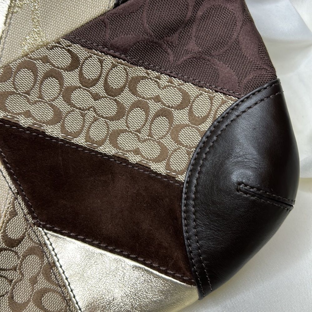 Coach Chevron patchwork crossbody - Picture 10 of 11
